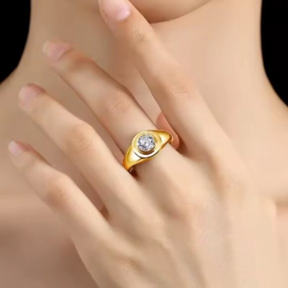 Moissanite Ring, Gold Ring, Women's Ring, Jewelry, Gift, Promise Ring, Gift Idea - Picture 3 of 3